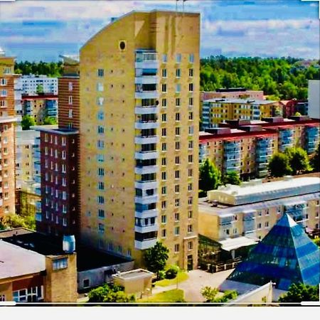 Golden Hostel Järfälla község Kültér fotó